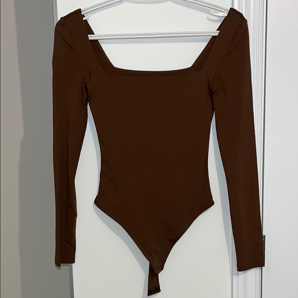 Babaton Brown Long Sleeve Squareneck Bodysuit